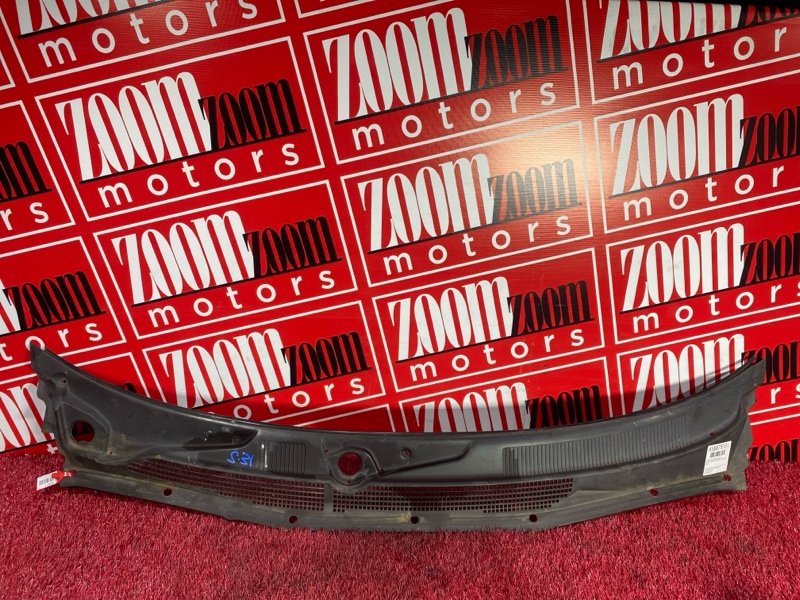 Решетка под лобовое стекло, 500 рублей, Красноярск