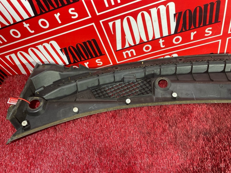 Решетка под лобовое стекло, 1000 рублей, Красноярск