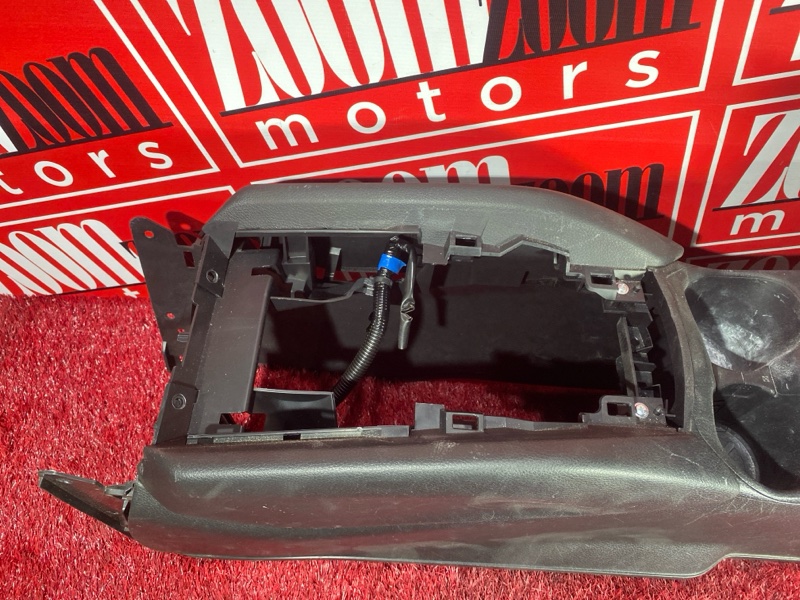 Подлокотник, 2900 рублей, Красноярск