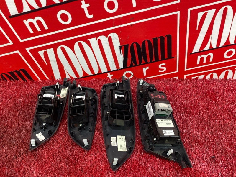 Блок управления стеклоподъемниками, 2900 рублей, Красноярск