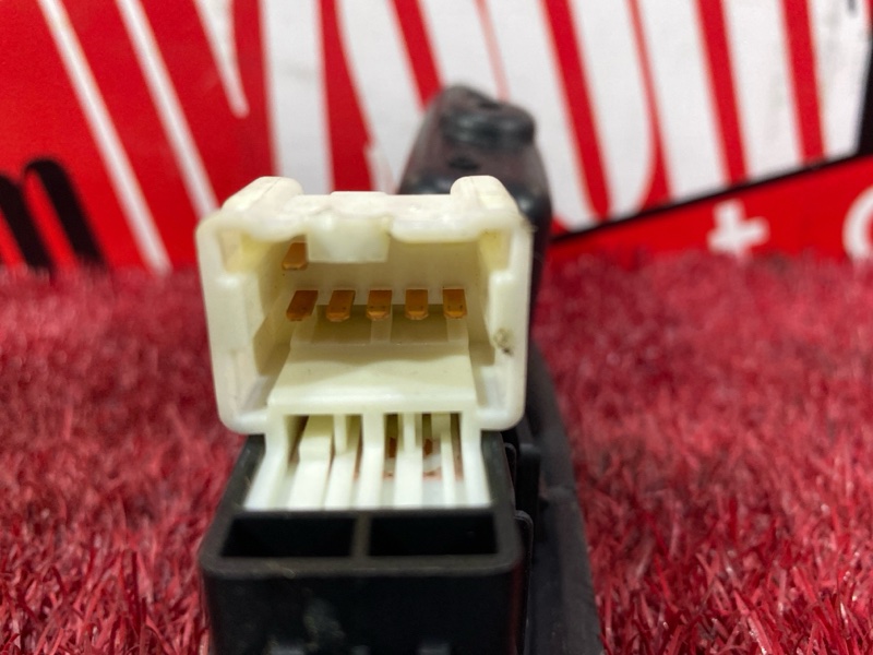 Блок управления стеклоподъемниками, 500 рублей, Красноярск