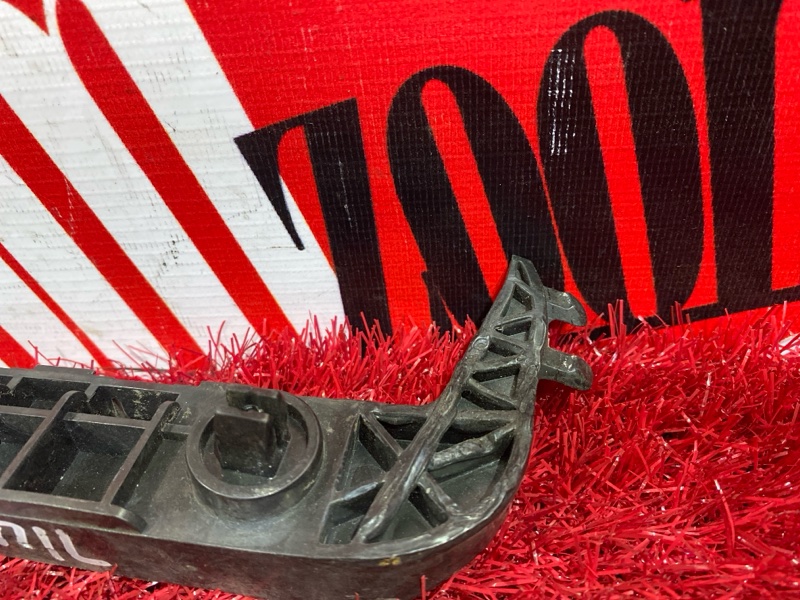 Кронштейн бампера, 200 рублей, Красноярск