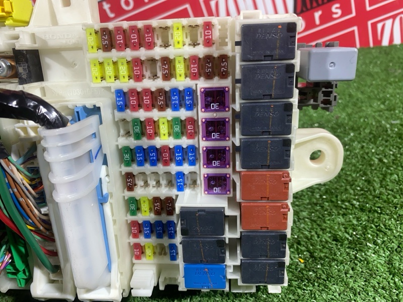 Блок реле и предохранителей, 2900 рублей, Солонцы