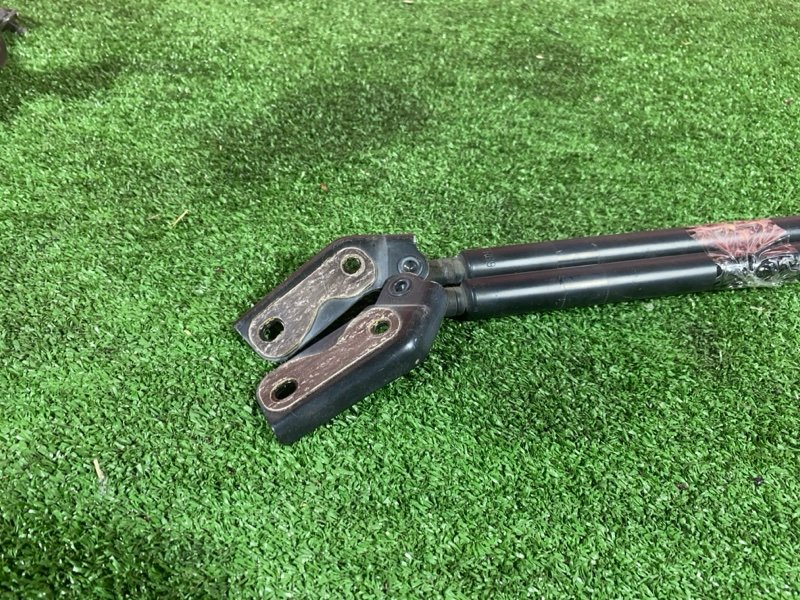 Амортизатор багажника, 2400 рублей, Солонцы