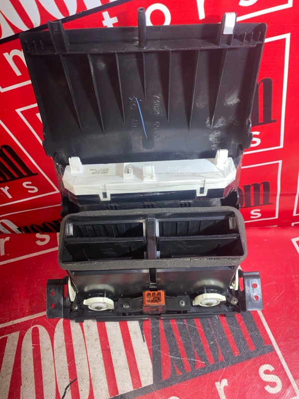 Консоль центральная, 2000 рублей, Красноярск