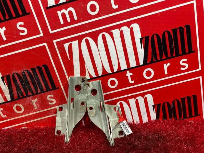 Петля (Шарнир капота), 400 рублей, Красноярск