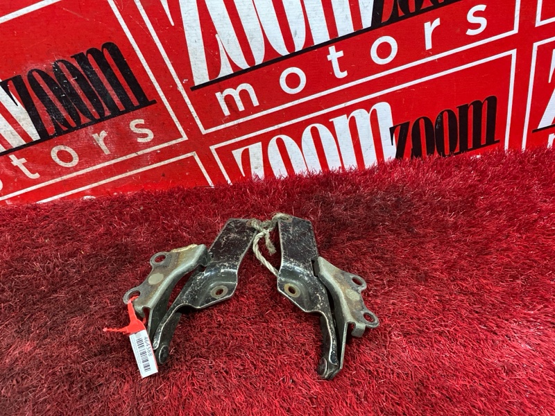 Петля (Шарнир капота), 500 рублей, Красноярск