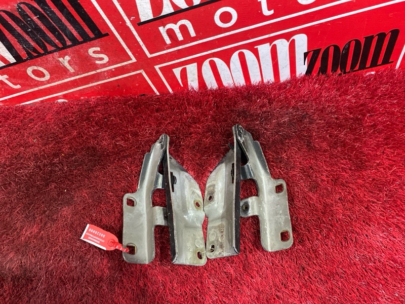 Петля (Шарнир капота), 600 рублей, Красноярск