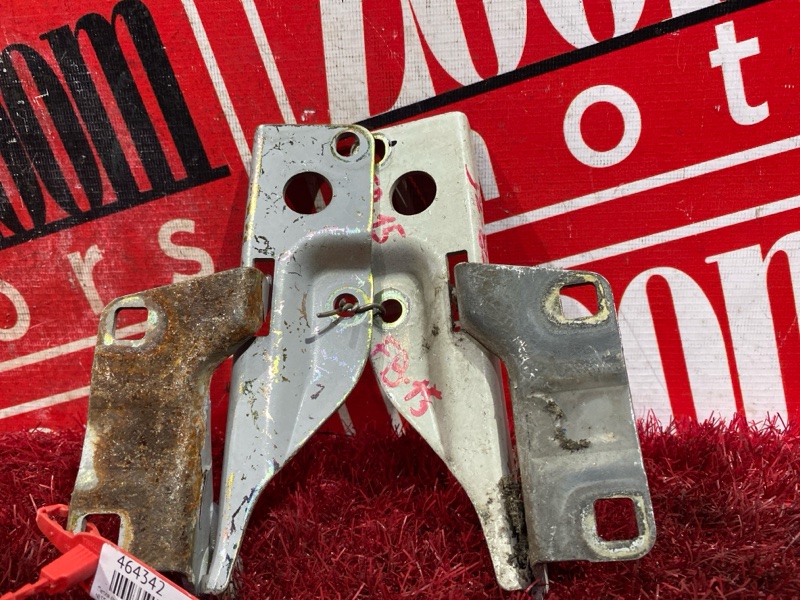 Петля (Шарнир капота), 400 рублей, Красноярск