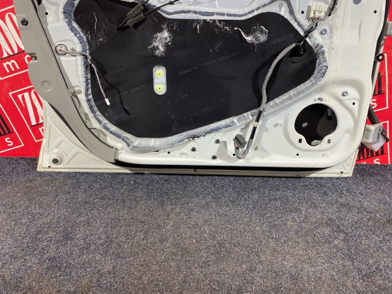 Дверь боковая, 7600 рублей, Красноярск