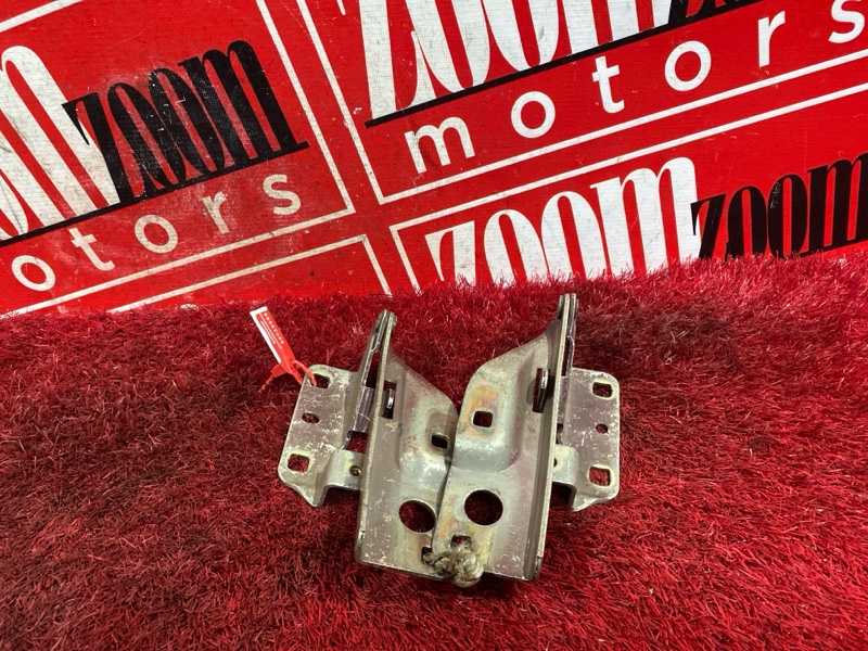 Петля (Шарнир капота), 400 рублей, Красноярск