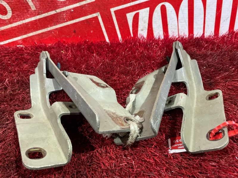 Петля (Шарнир капота), 600 рублей, Красноярск