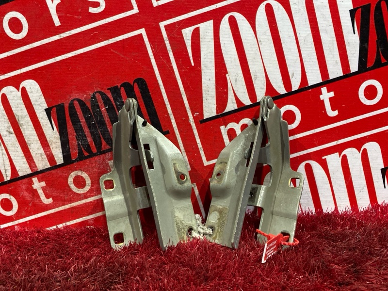 Петля (Шарнир капота), 600 рублей, Красноярск