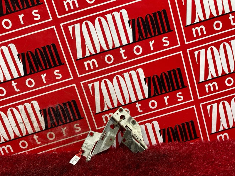 Петля (Шарнир капота), 300 рублей, Красноярск