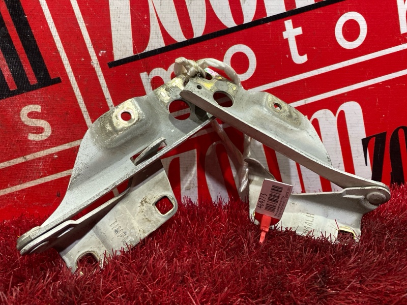 Петля (Шарнир капота), 300 рублей, Красноярск