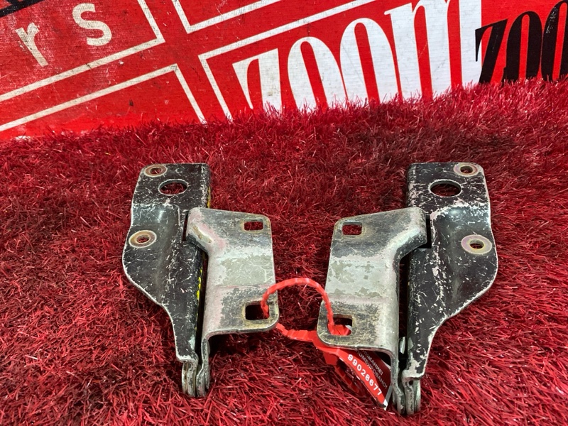 Петля (Шарнир капота), 300 рублей, Красноярск