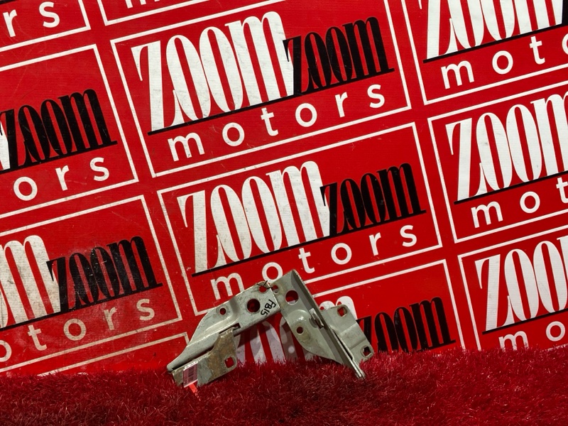 Петля (Шарнир капота), 400 рублей, Красноярск