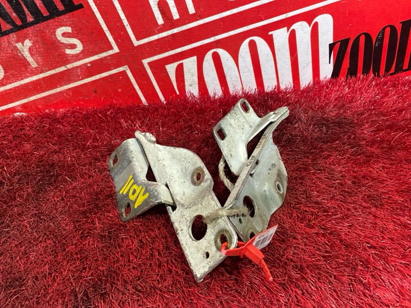 Петля (Шарнир капота), 300 рублей, Красноярск