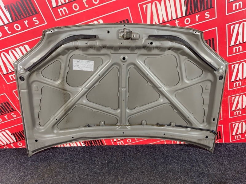 Капот, 2000 рублей, Красноярск