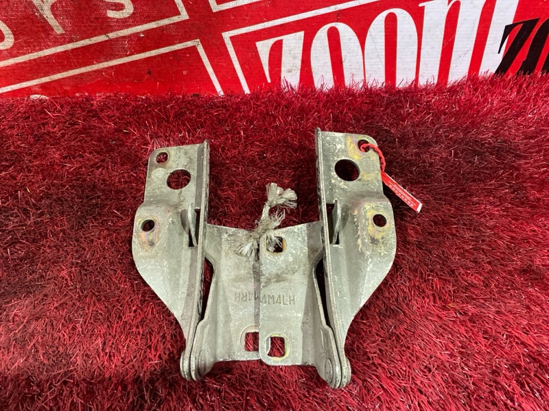 Петля (Шарнир капота), 400 рублей, Красноярск