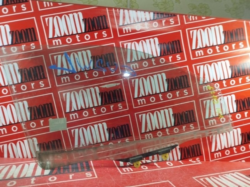 Стекло боковое, 1000 рублей, Красноярск