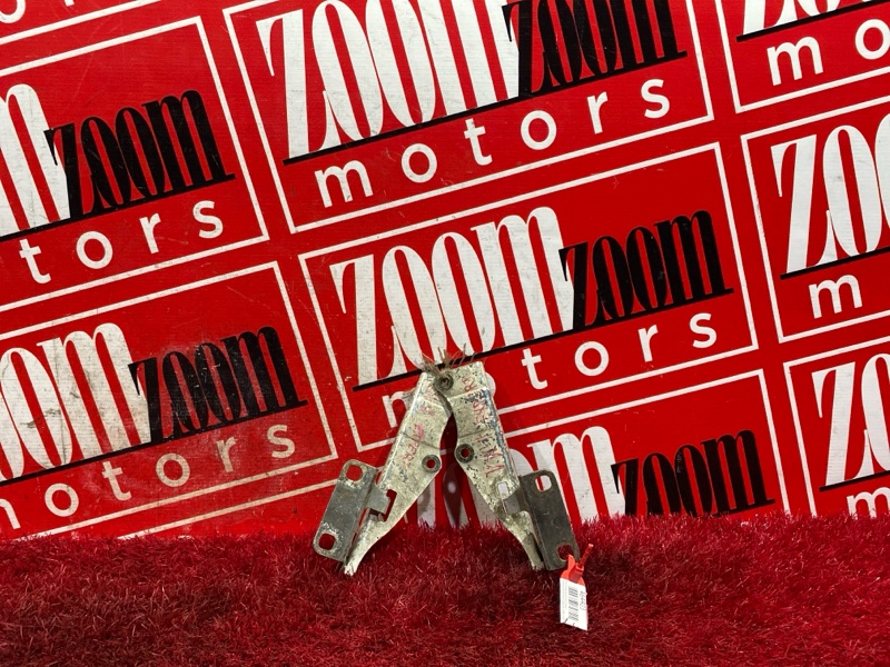 Петля (Шарнир капота), 500 рублей, Красноярск