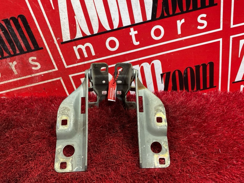 Петля (Шарнир капота), 400 рублей, Красноярск