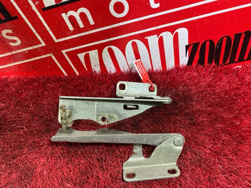 Петля (Шарнир капота), 500 рублей, Красноярск