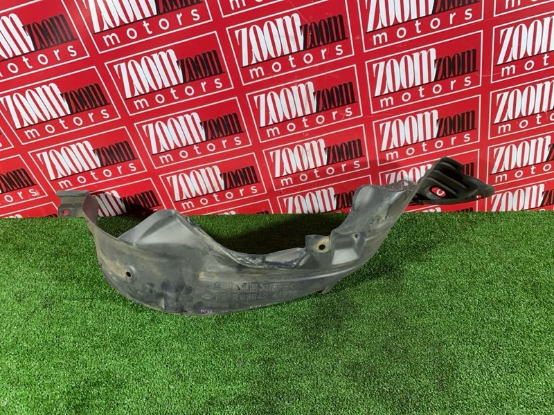 Подкрылок, 300 рублей, Красноярск