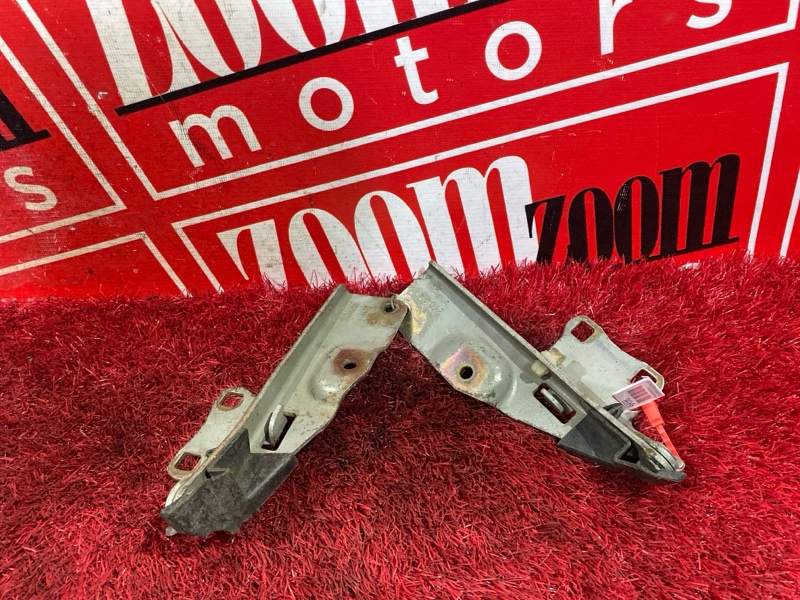 Петля (Шарнир капота), 500 рублей, Красноярск