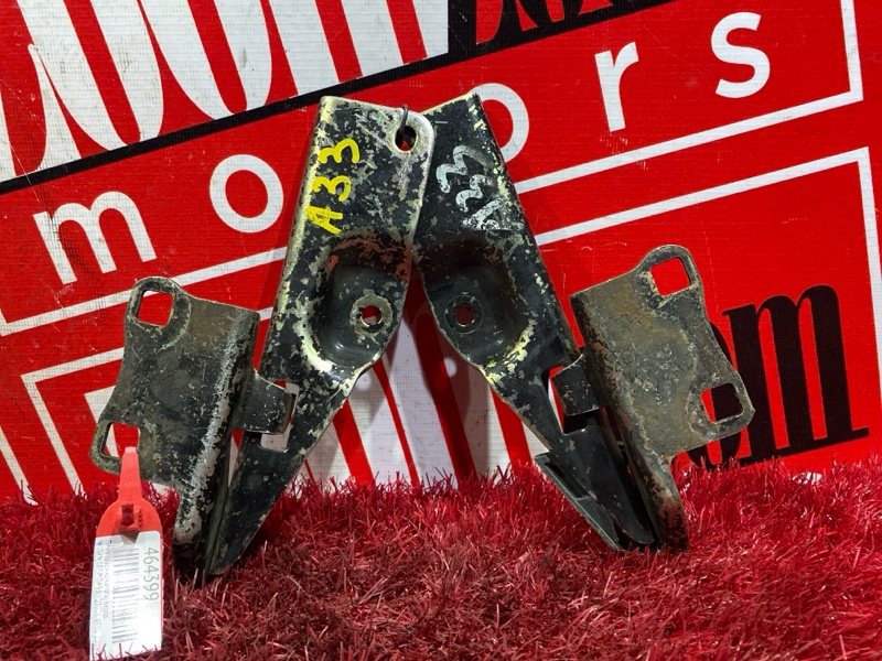 Петля (Шарнир капота), 500 рублей, Красноярск