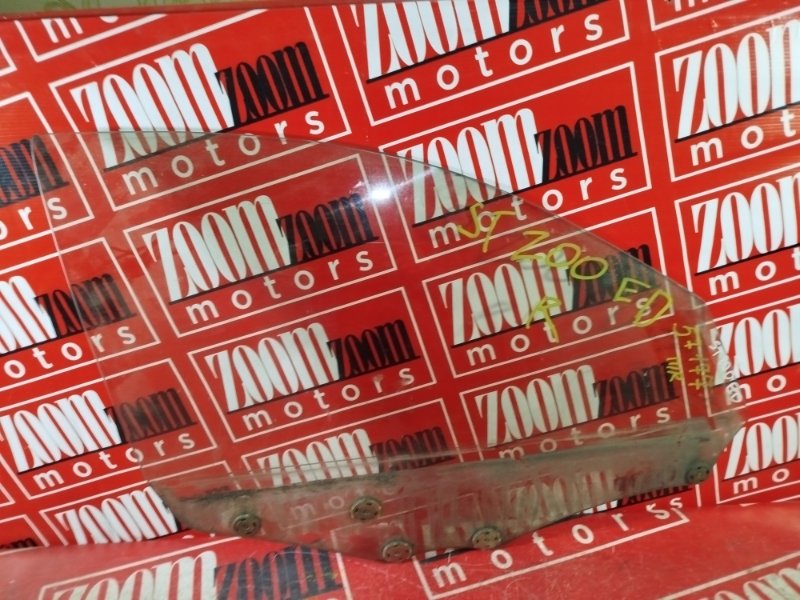 Стекло боковое, 1300 рублей, Красноярск