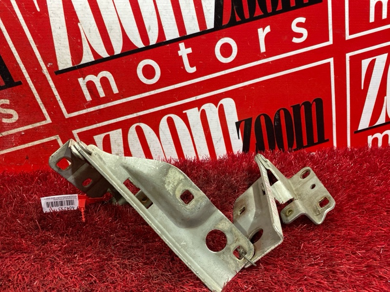 Петля (Шарнир капота), 400 рублей, Красноярск