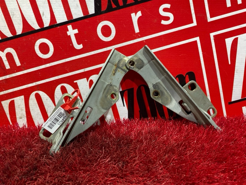 Петля (Шарнир капота), 500 рублей, Красноярск