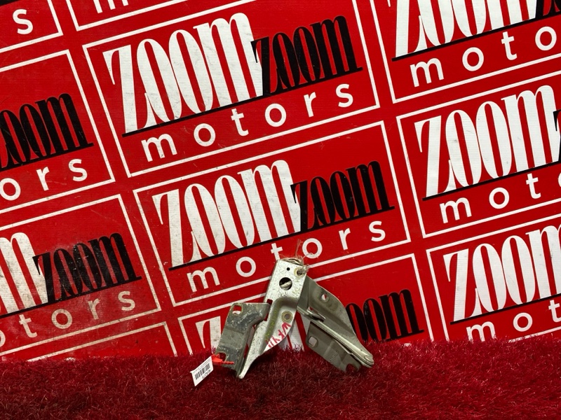 Петля (Шарнир капота), 300 рублей, Красноярск