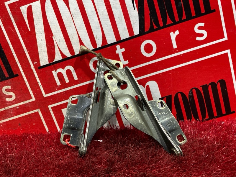 Петля (Шарнир капота), 400 рублей, Красноярск