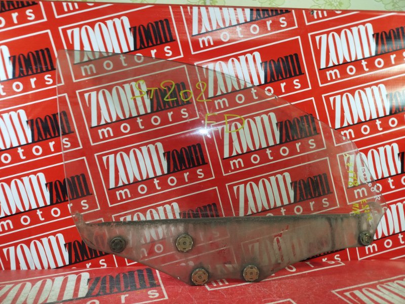 Стекло боковое, 1300 рублей, Красноярск