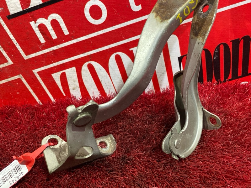 Петля (Шарнир капота), 500 рублей, Красноярск