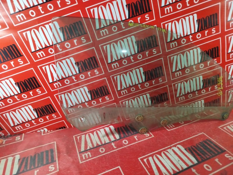 Стекло боковое, 1300 рублей, Красноярск