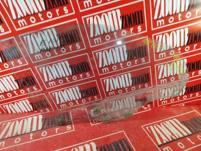 Стекло боковое, 1300 рублей, Красноярск