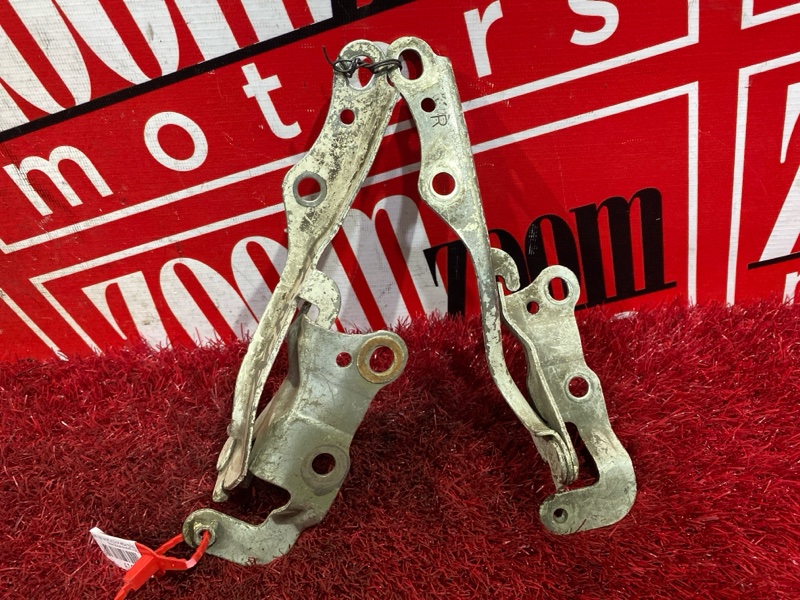 Петля (Шарнир капота), 600 рублей, Красноярск