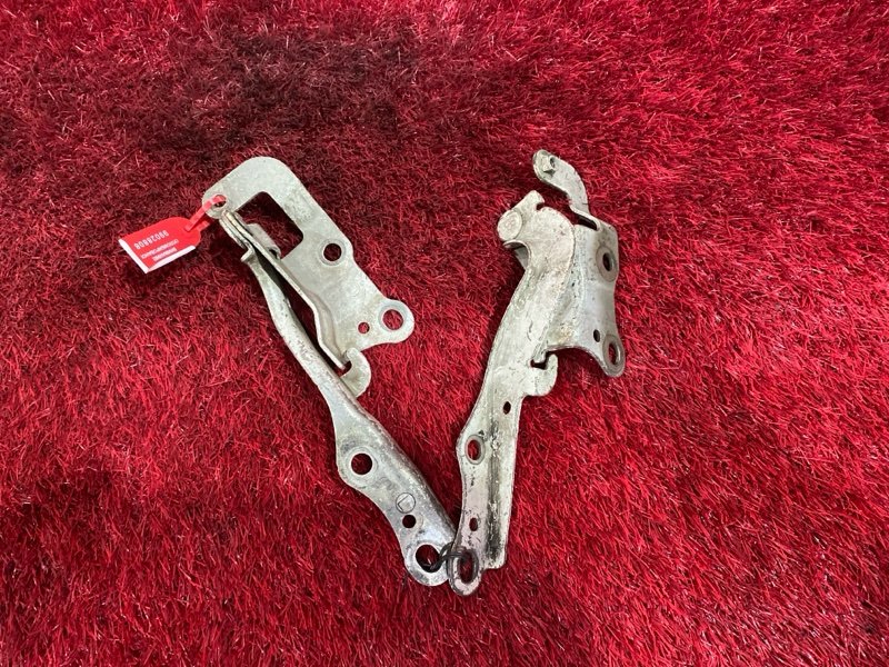 Петля (Шарнир капота), 600 рублей, Красноярск