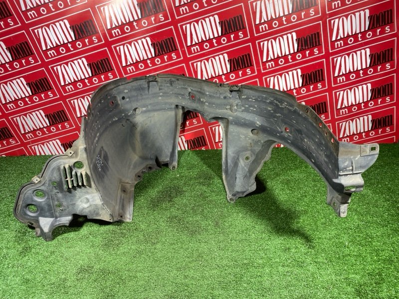 Подкрылок, 800 рублей, Красноярск