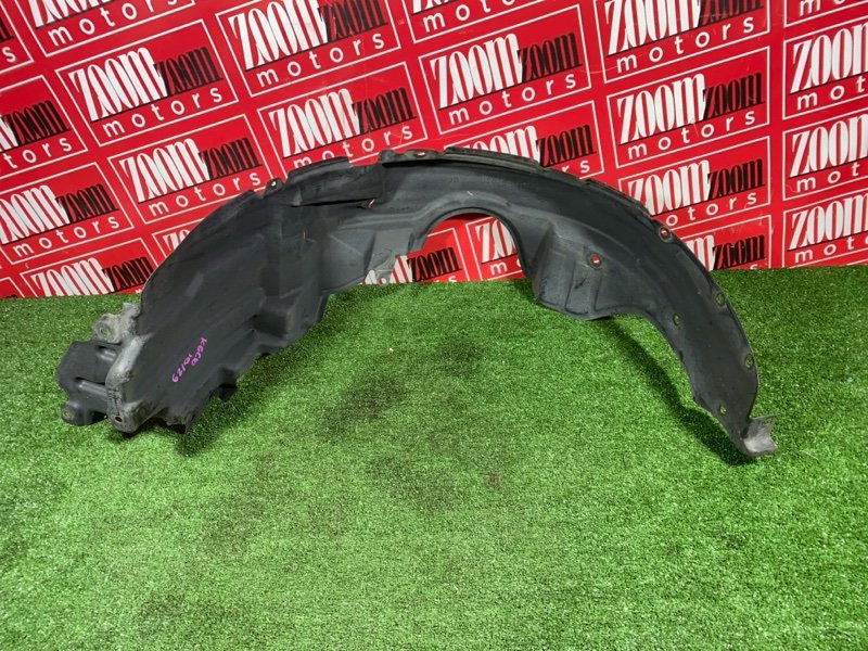 Подкрылок, 300 рублей, Красноярск