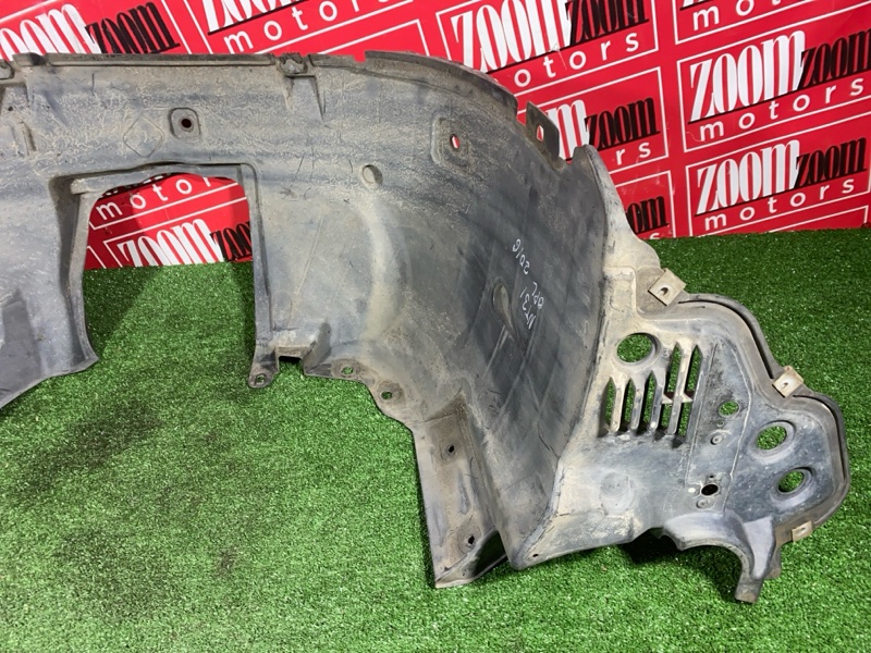 Подкрылок, 800 рублей, Красноярск