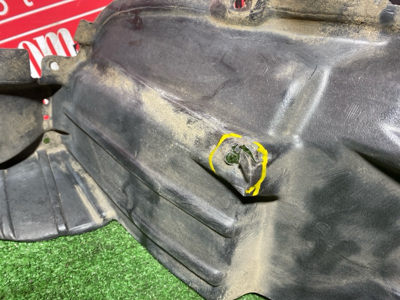 Подкрылок, 800 рублей, Красноярск