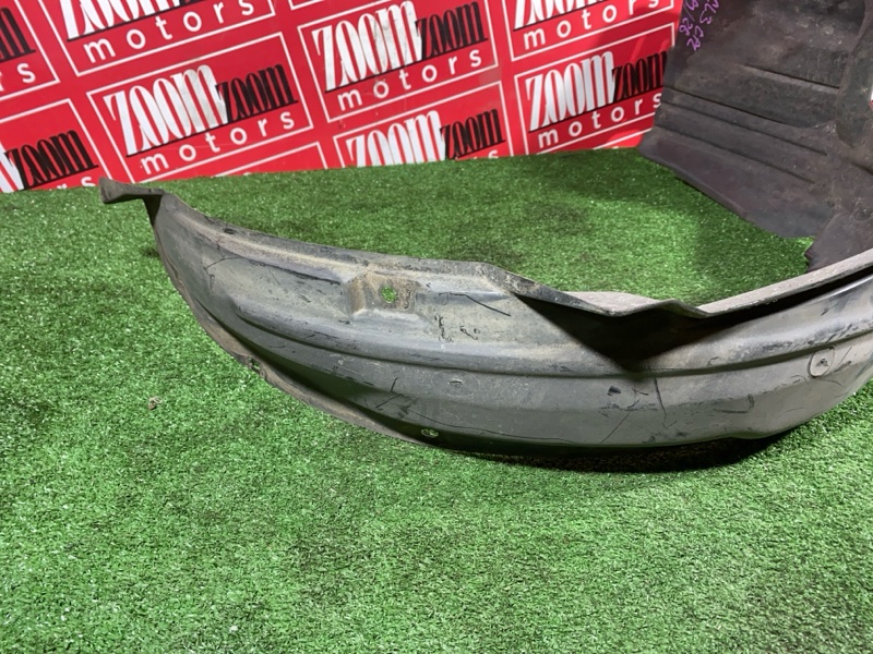 Подкрылок, 2000 рублей, Красноярск