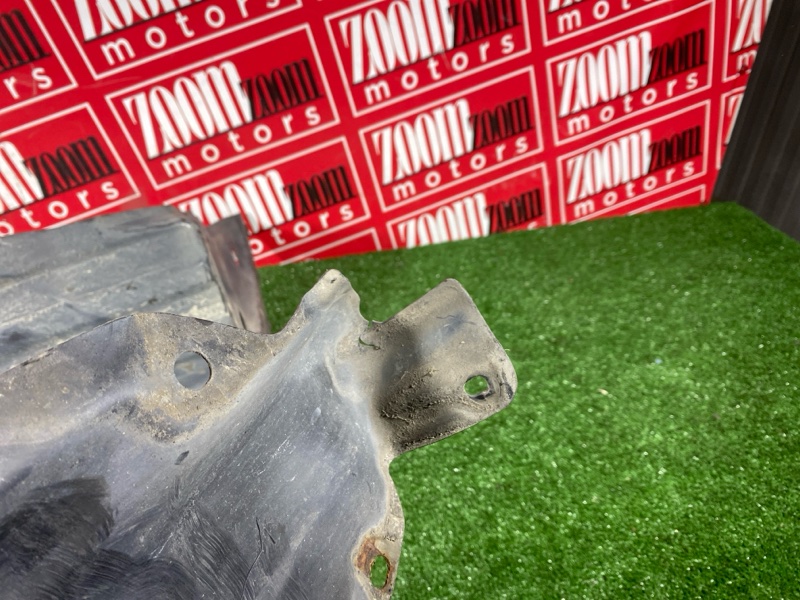 Подкрылок, 1200 рублей, Красноярск