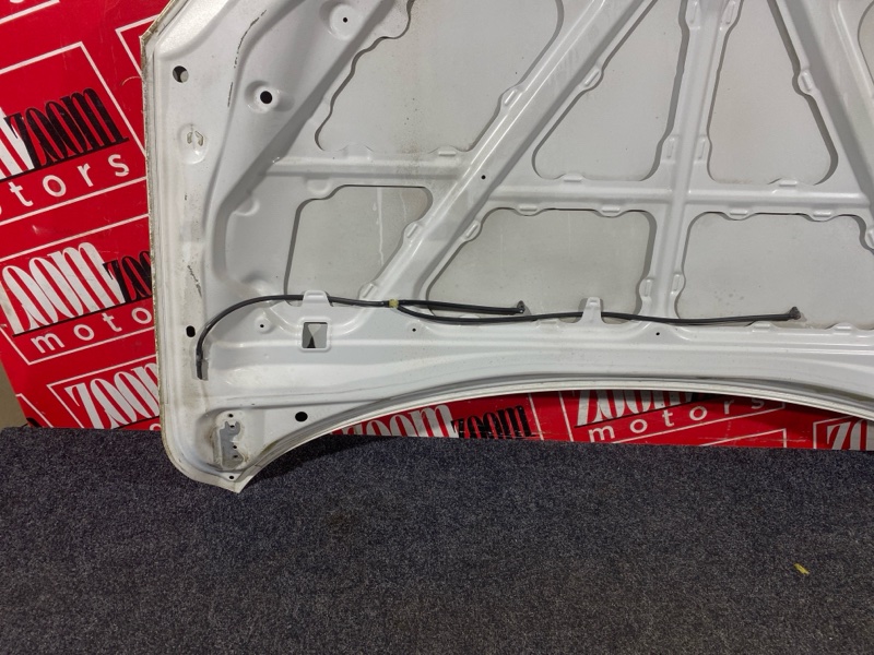 Капот, 6200 рублей, Красноярск