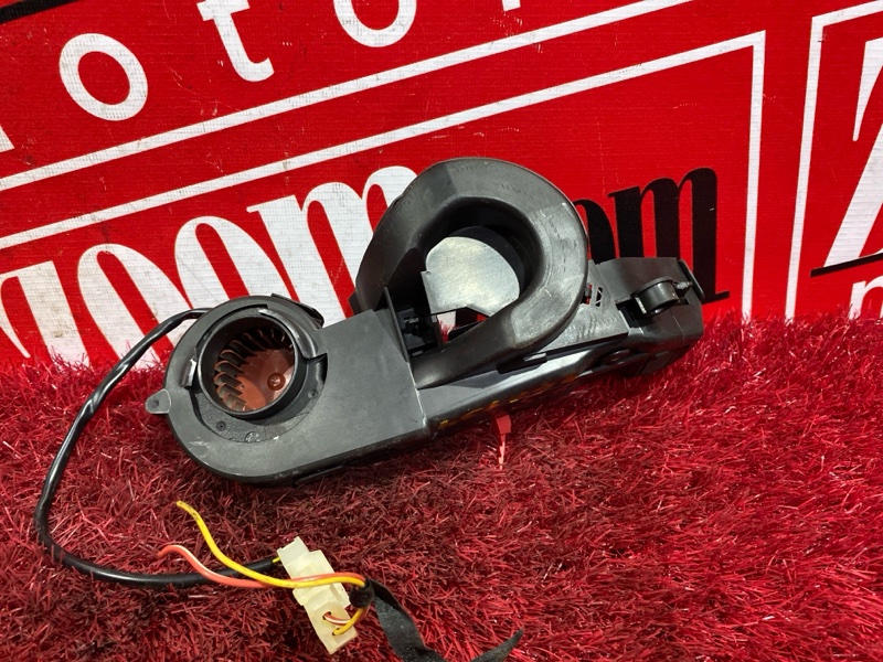 Вентилятор электрический, 1000 рублей, Солонцы